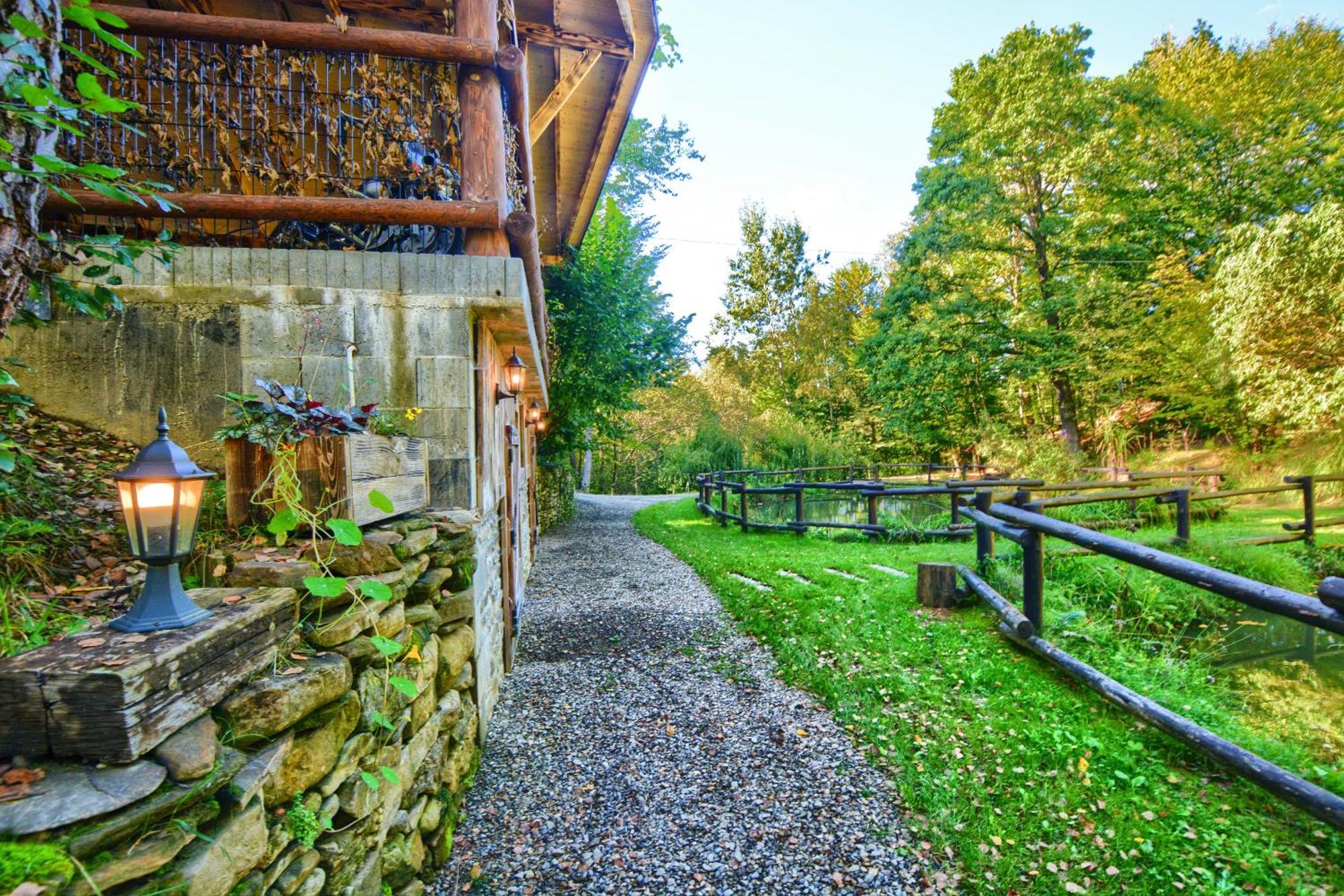 Osada Sroczy Jar Villa Rozpucie Exterior photo